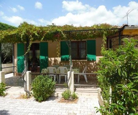 Gite Chez Colette La Celle-sous-Gouzon Exterior foto